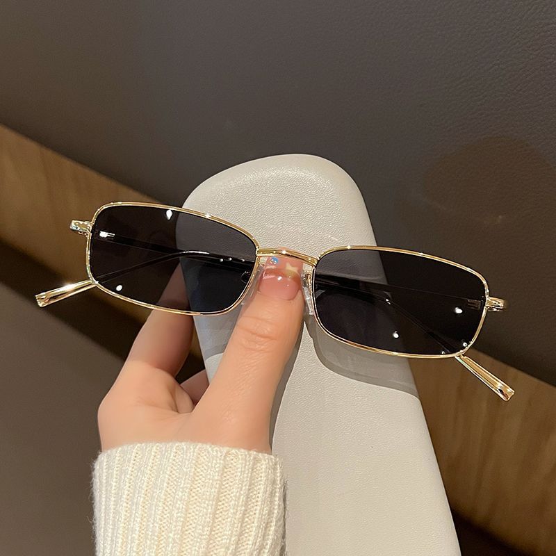 Nouvelles lunettes de soleil r - Designer Sunglasses avis et prix