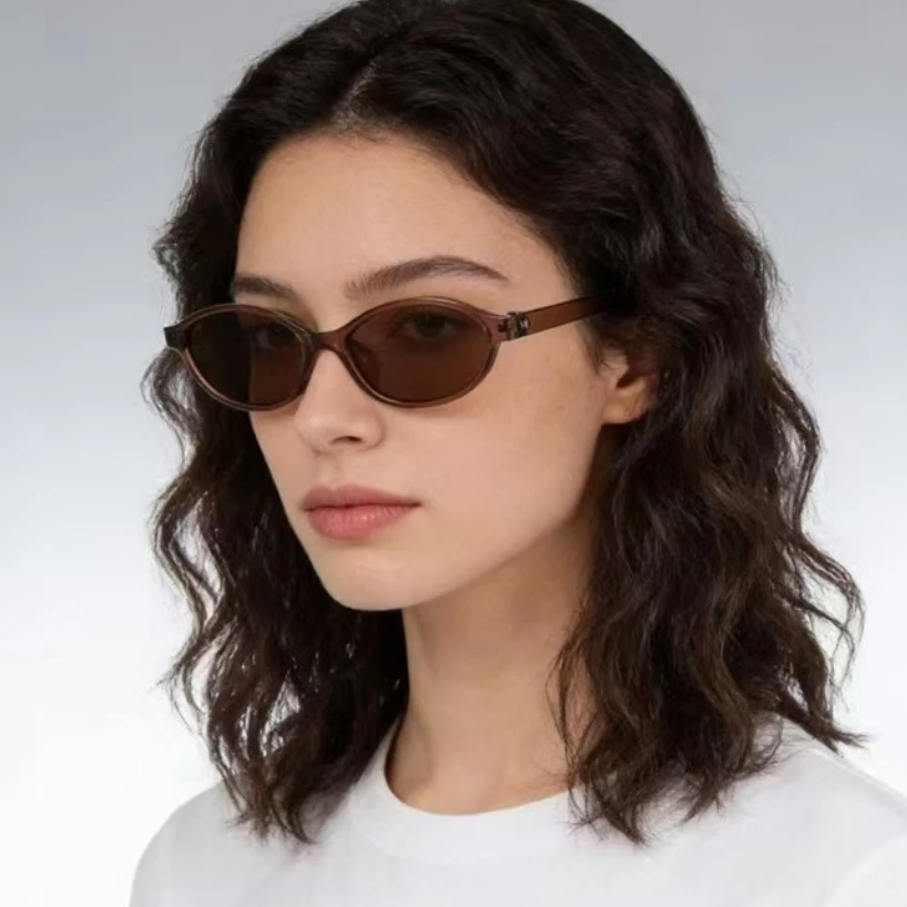 Petites lunettes de soleil ova - Designer Sunglasses avis et prix