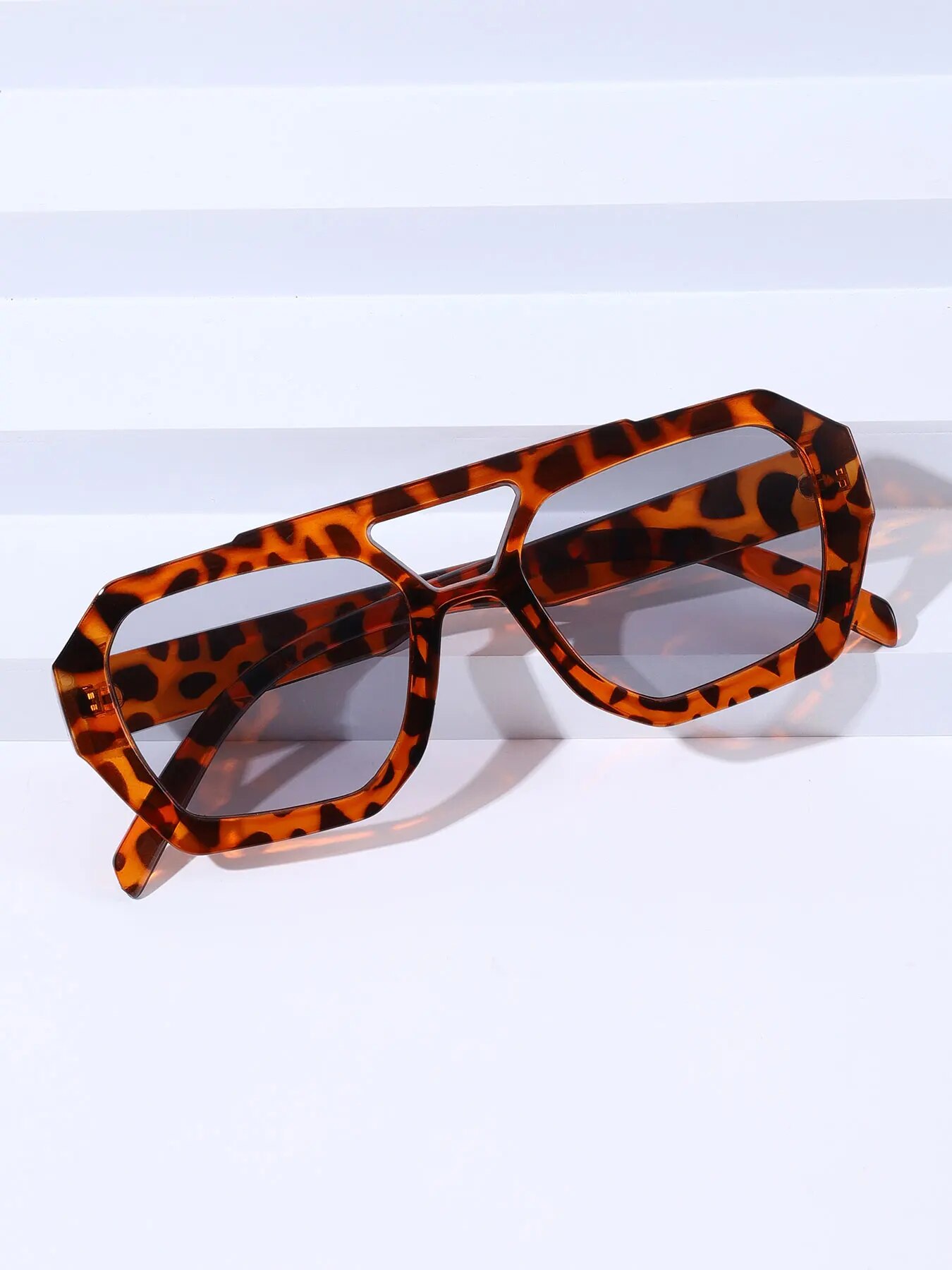 Lunettes de soleil carrées vin - Sunglasses Uv400 avis et prix