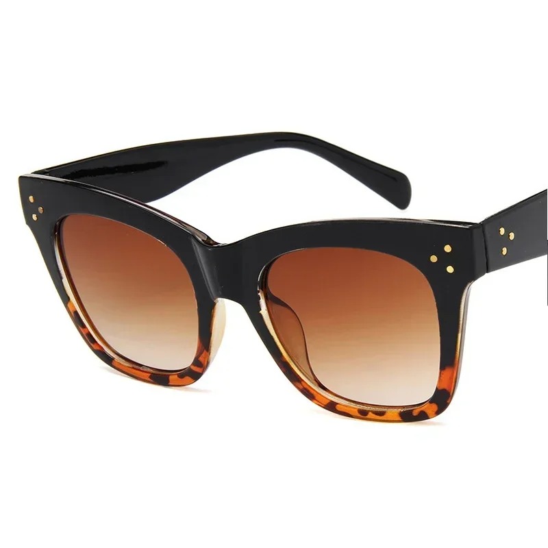Lunettes de soleil carrées rét - Designer Sunglasses avis et prix