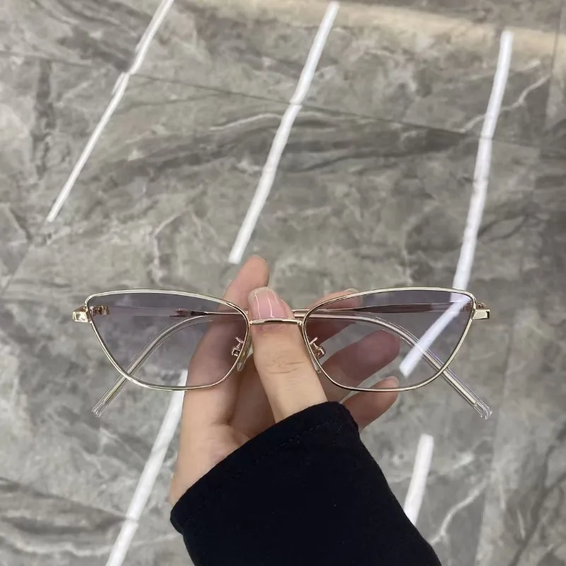 Lunettes de soleil œil-de-chat - Designer Sunglasses avis et prix